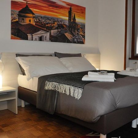 Citywalls Guest House Μπέργκαμο Εξωτερικό φωτογραφία