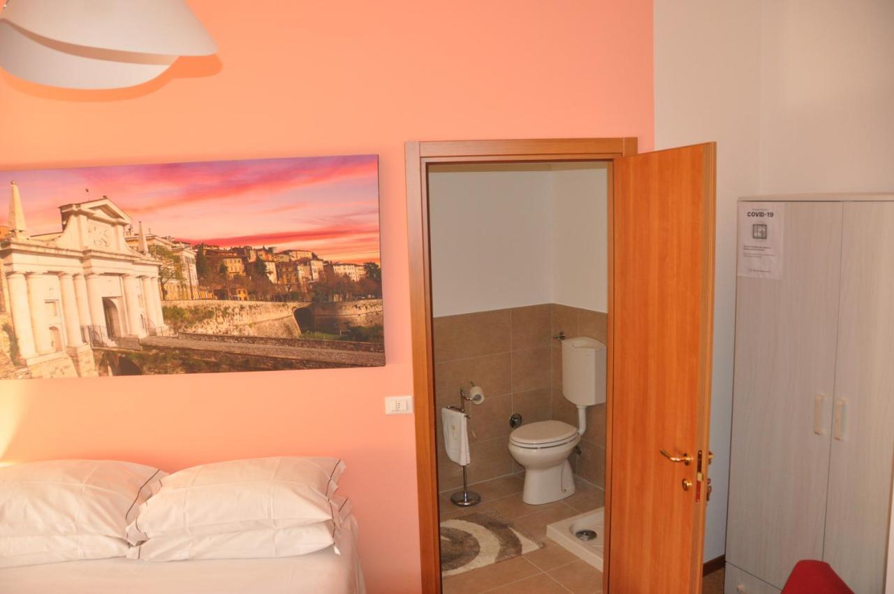 Citywalls Guest House Μπέργκαμο Εξωτερικό φωτογραφία