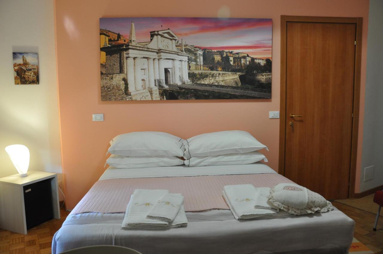 Citywalls Guest House Μπέργκαμο Εξωτερικό φωτογραφία
