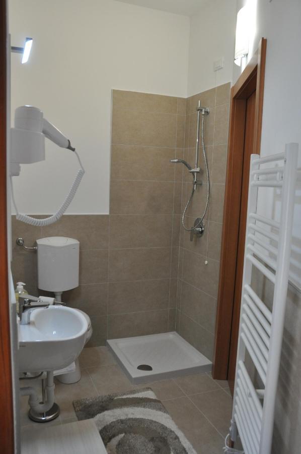 Citywalls Guest House Μπέργκαμο Εξωτερικό φωτογραφία