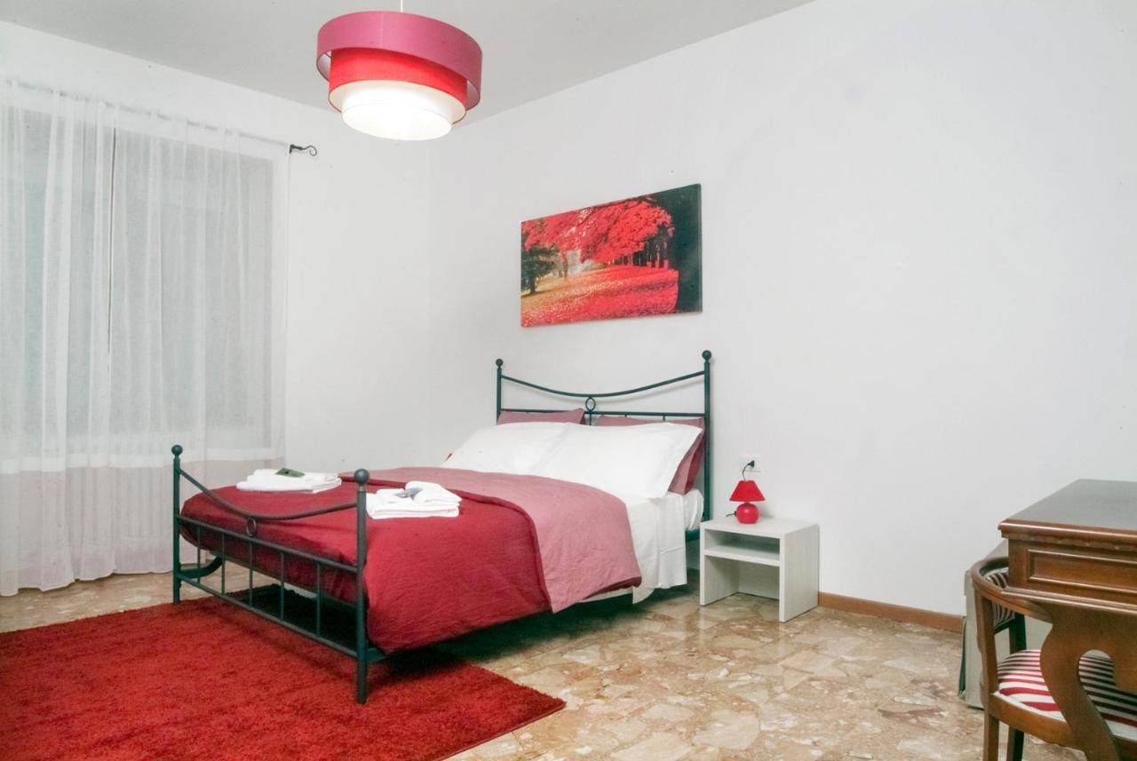 Citywalls Guest House Μπέργκαμο Εξωτερικό φωτογραφία