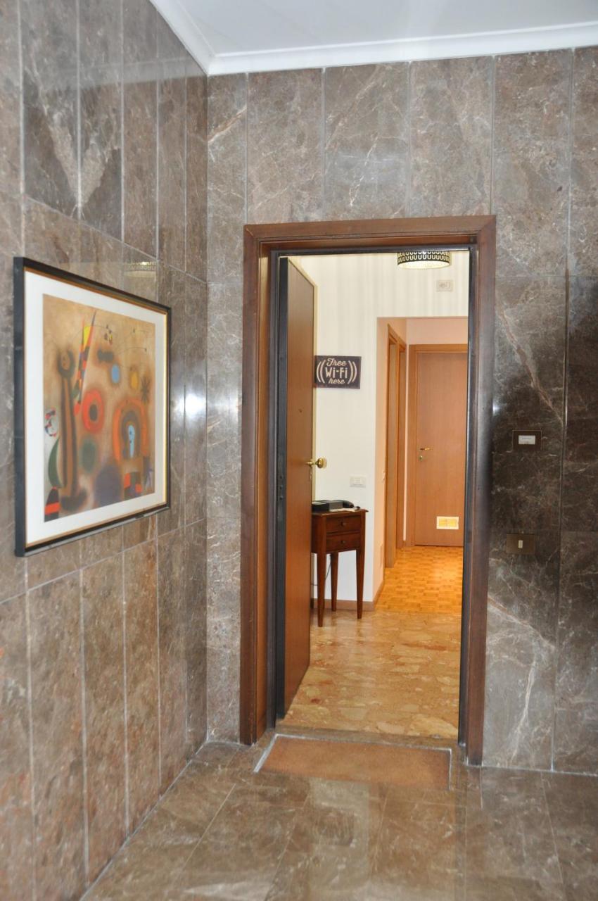 Citywalls Guest House Μπέργκαμο Εξωτερικό φωτογραφία